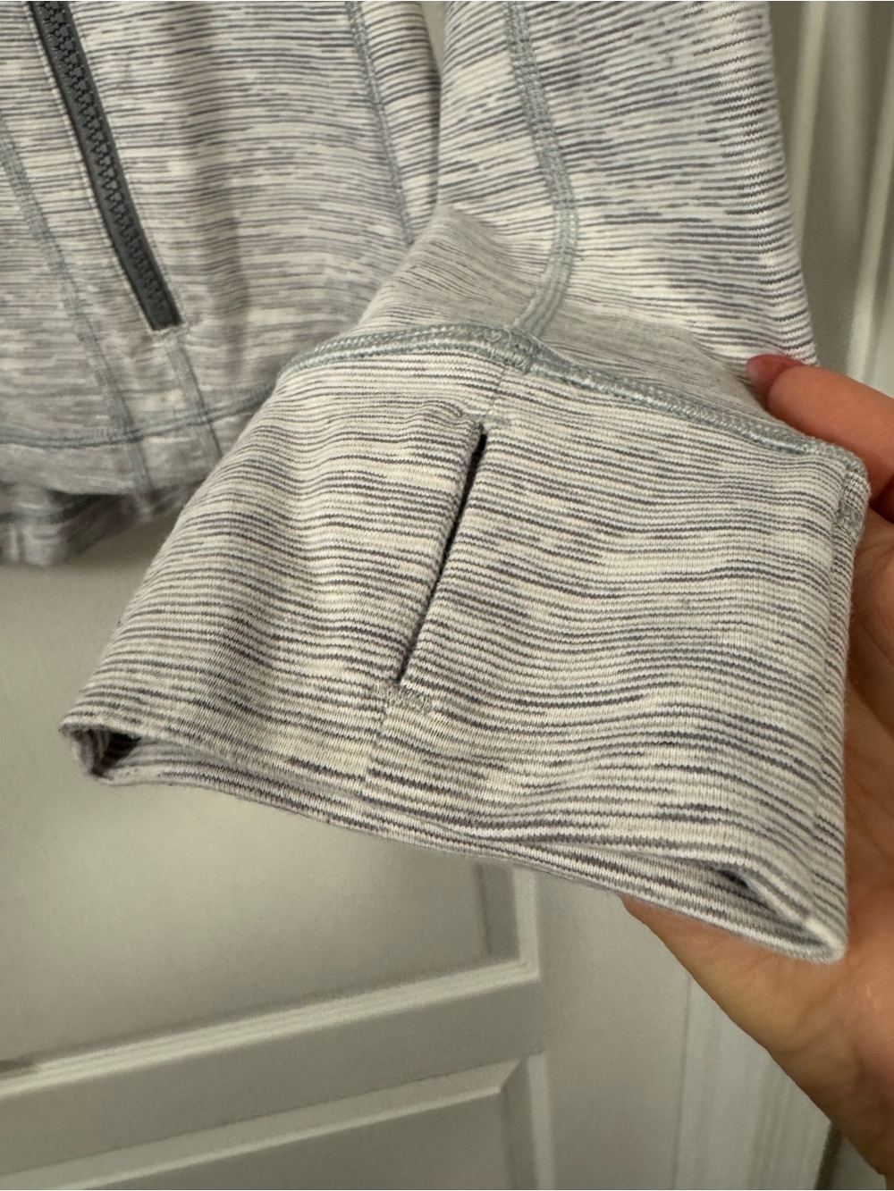 Lululemon Heathered Light Gray and White Define Jacket - Picture 8 of 16